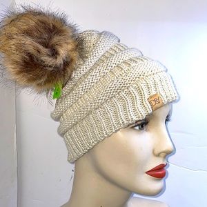 DAVID and YOUNG KNITTED VEGAN FAUX FUR BEANNIE